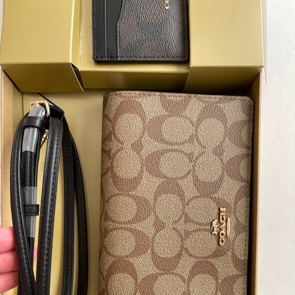 Coach gift set - Picture 6 of 12